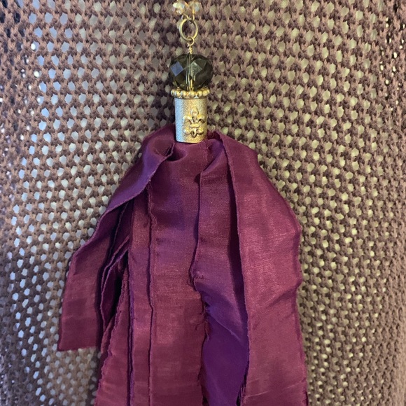 Long Necklace - Picture 3 of 3